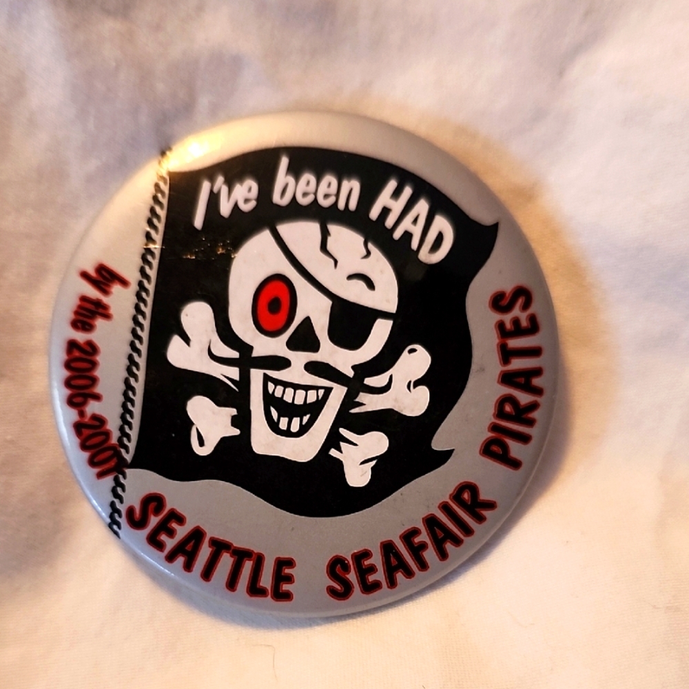 Seattle Seafair Pirates Button 2006-2007 Lapel/Hat Pin Jewelry/Accessories